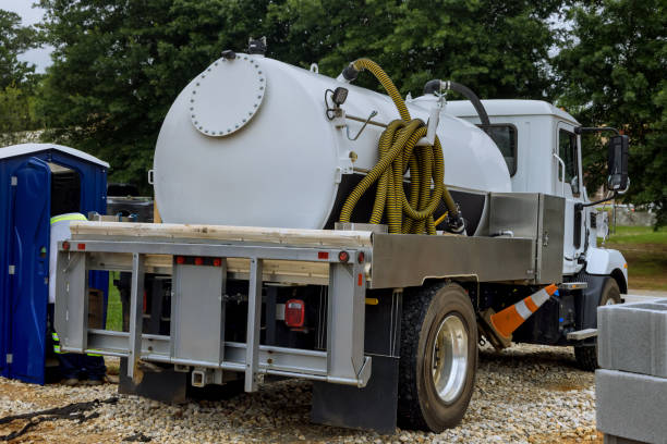 Best High-end porta potty rental  in Hudson, IA